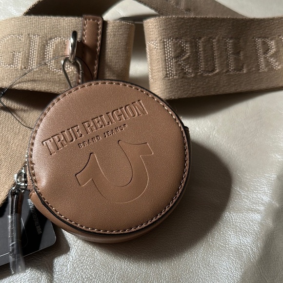 True Religion White and Tan Quilted Crossbody Bag with Gold Clasp - Picture 4 of 16